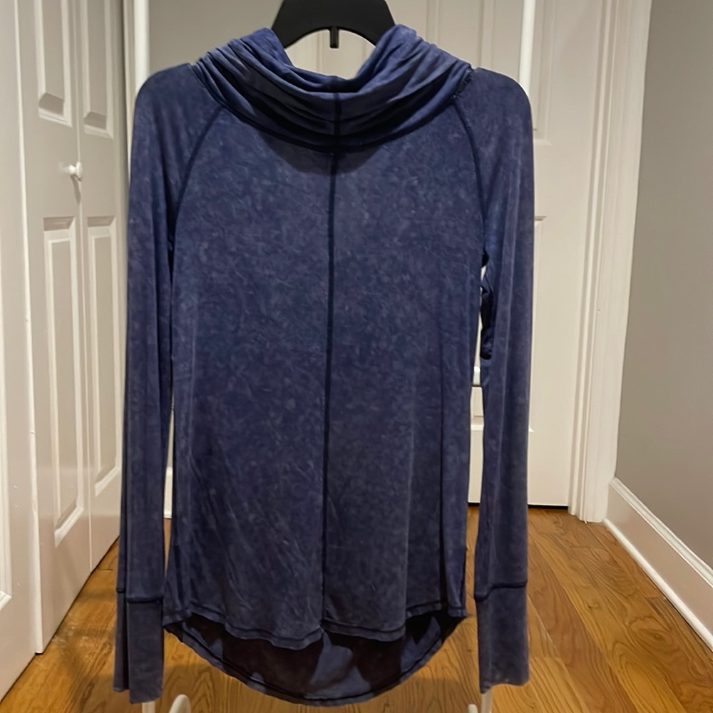 Free People Top - Picture 3 of 4